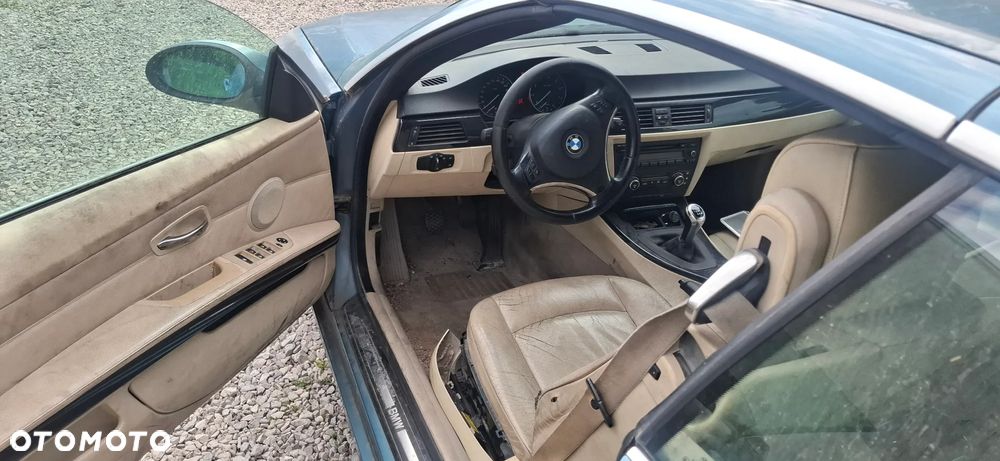 BMW Seria 3 320i - 8