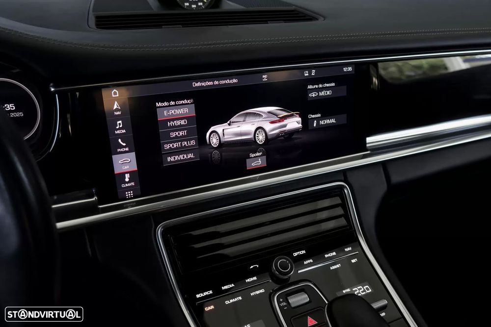 Porsche Panamera 4 E-Hybrid - 14
