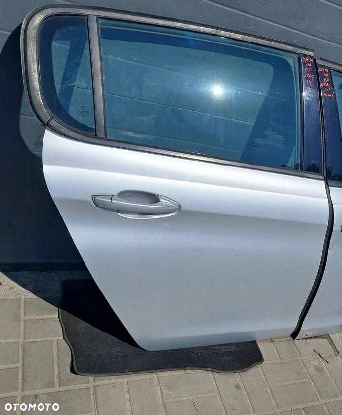 peugeot 308 ii t9 hatchback prawe drzwi tylne ezrc 2014 rok - 3