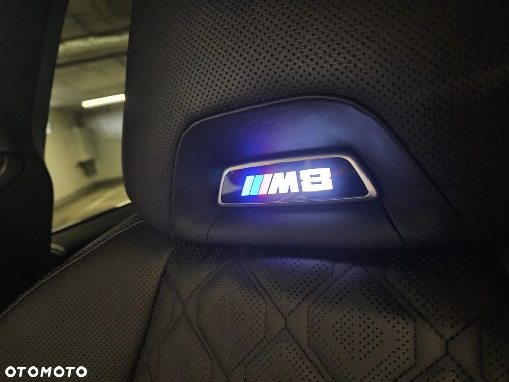 BMW M8 Competition - 9