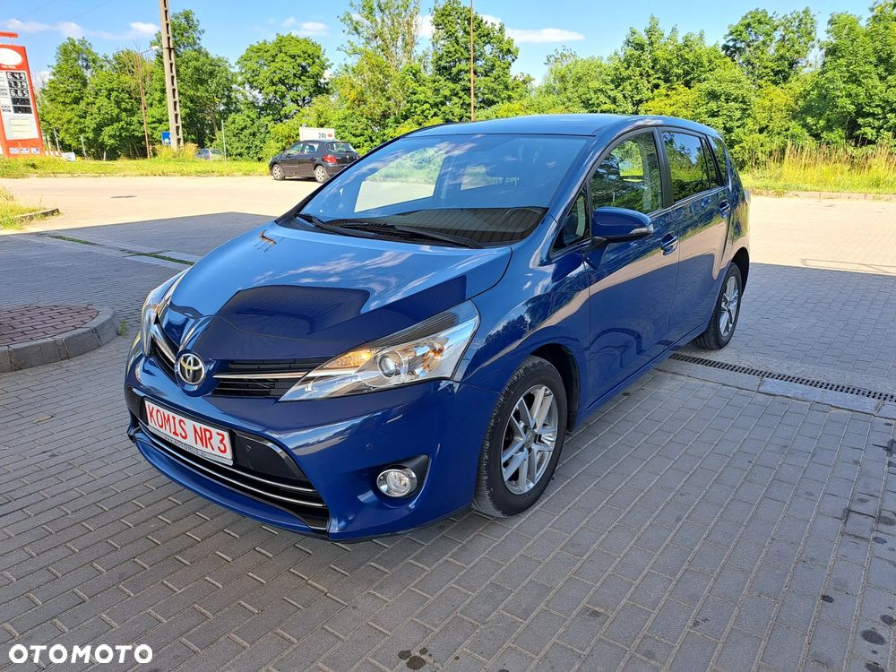 Toyota Verso - 1