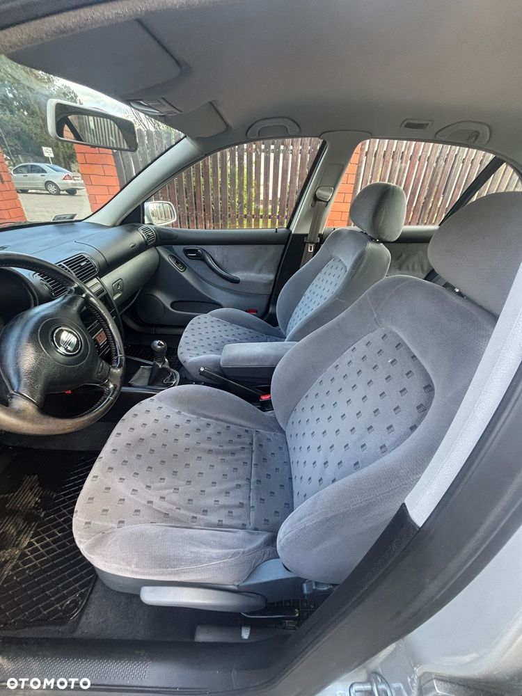 Seat Toledo 1.8 Signo Emocion - 8