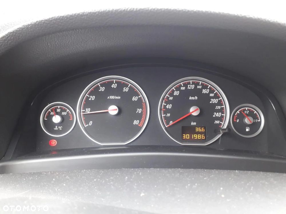 Opel Signum 2.0 T Sport - 12