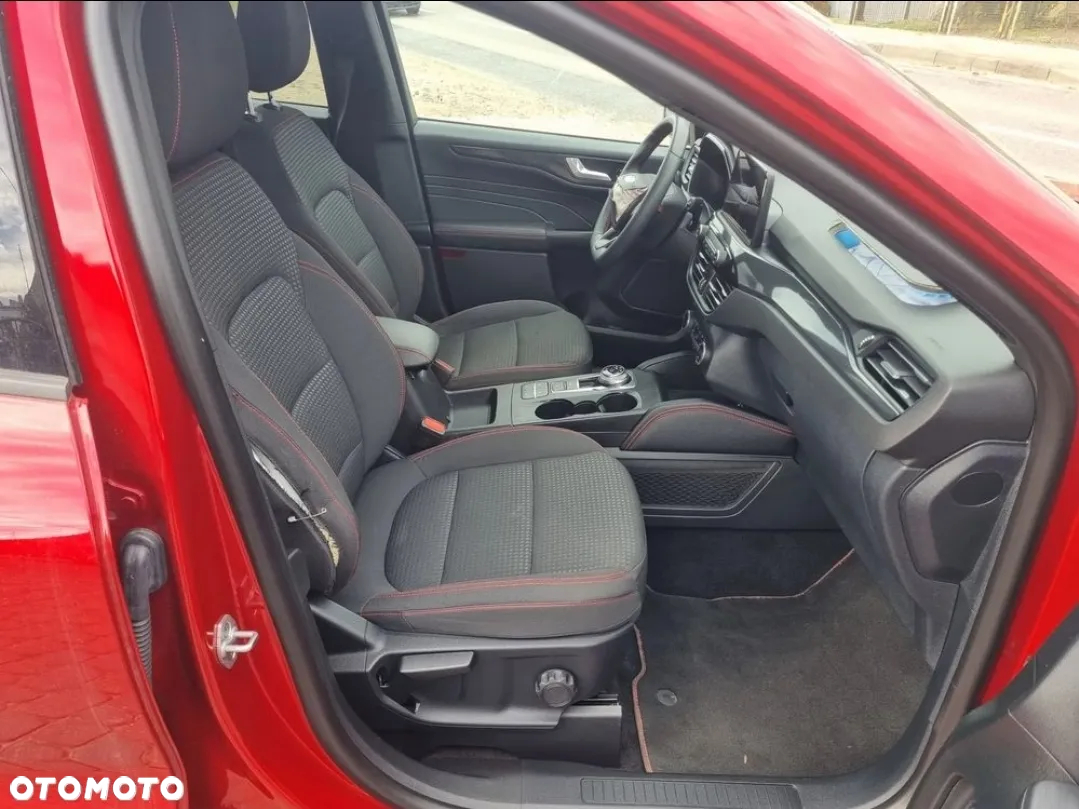 Ford Kuga 2.5P PHEV FWD ST-Line - 14