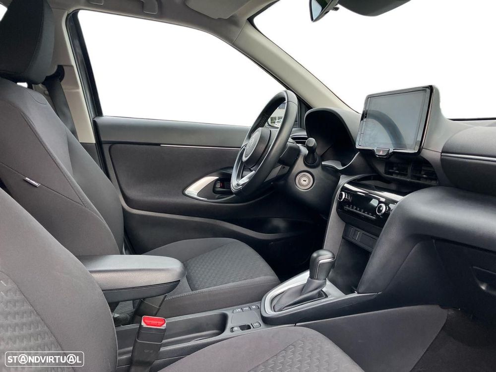 Toyota Yaris Cross 1.5 HDF Comfort Plus - 6
