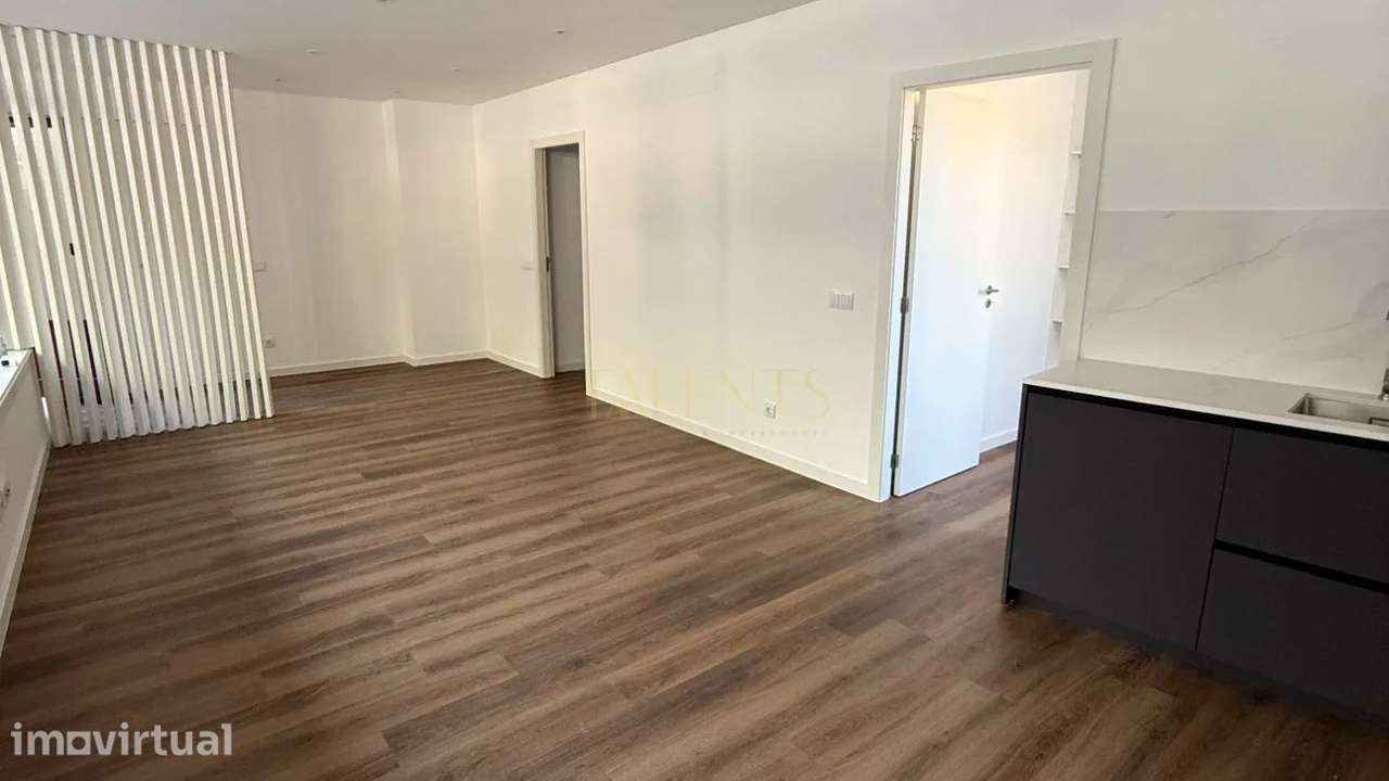 Apartamento T2 Remodelado em Santo Adrião - Vizela - Grande imagem: 4/12