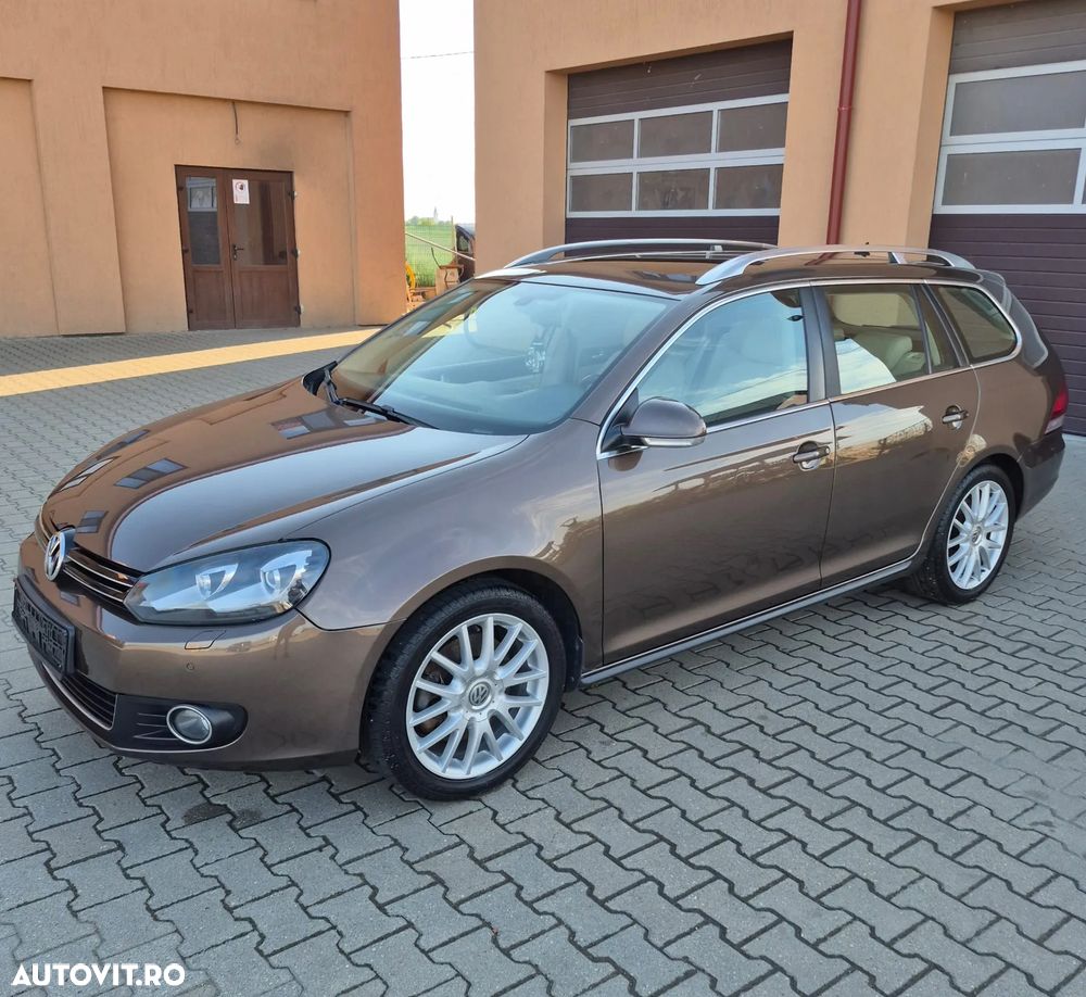 Volkswagen Golf 2.0 TDI DPF DSG Exclusive - 1