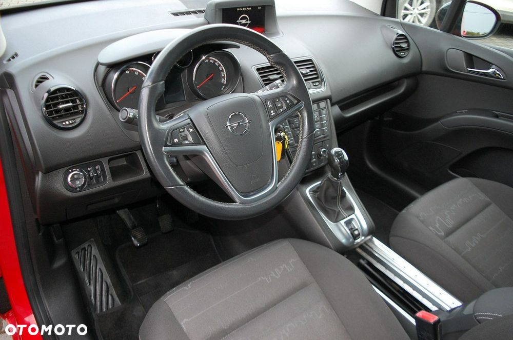 Opel Meriva - 22