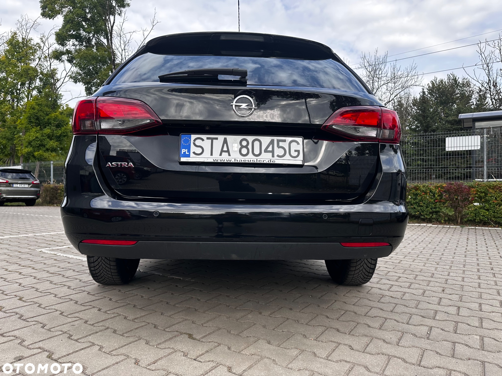 Opel Astra 1.4 Turbo 120 Jahre - 13