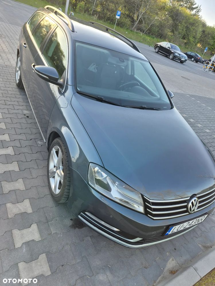Volkswagen Passat 2.0 TDI SCR 4Motion DDG Highline - 4