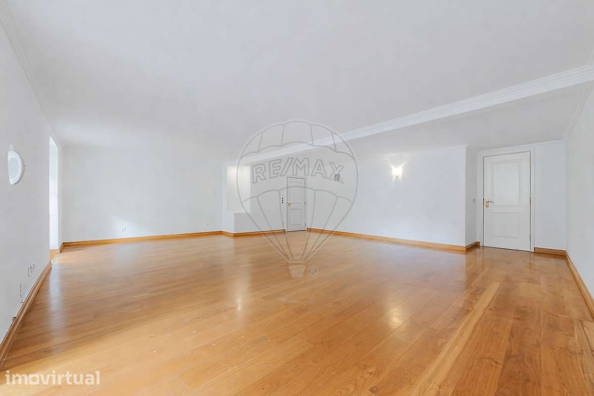 Duplex T3 para arrendamento - Grande imagem: 3/37