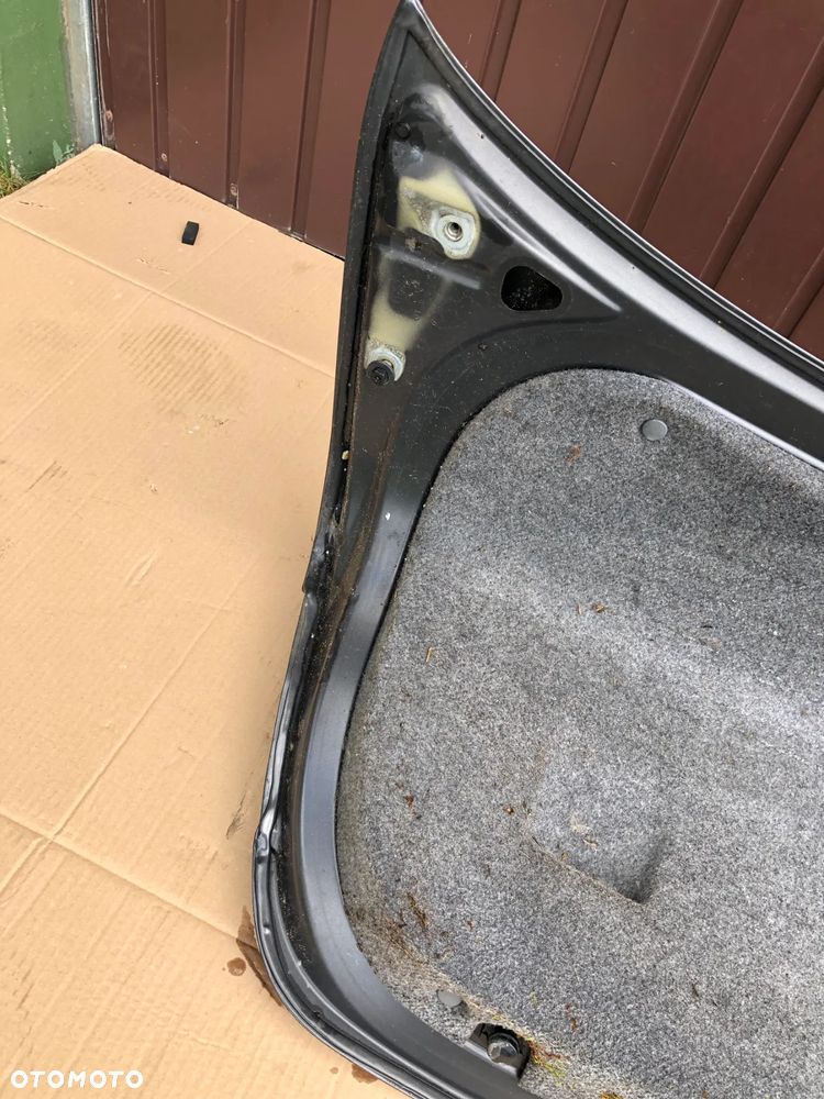 KLAPA TYŁ BAGAŻNIKA BMW E90 A22 PRZEDLIFT - 11