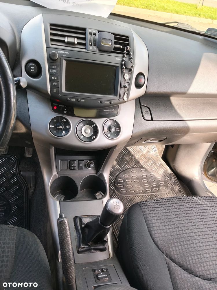 Toyota RAV4 2.0 4x4 Sol - 4