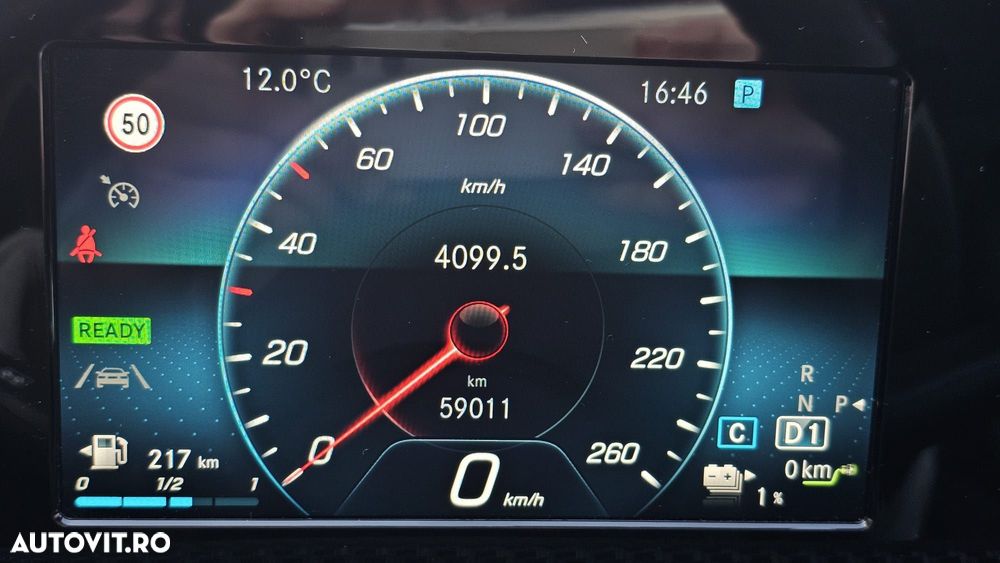 Mercedes-Benz A 250 - 10