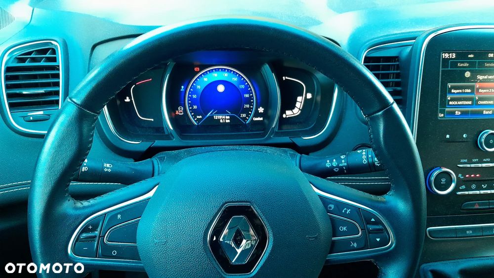 Renault Scenic - 9