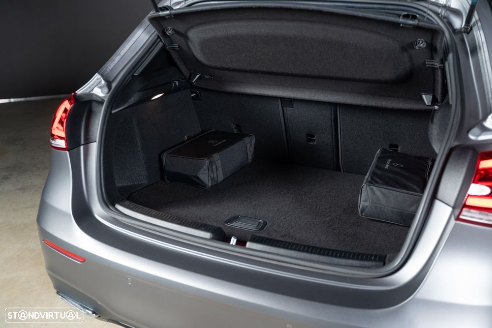 Mercedes-Benz A 250 e 8G-DCT AMG Line - 42