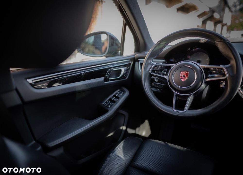 Porsche Macan S - 10