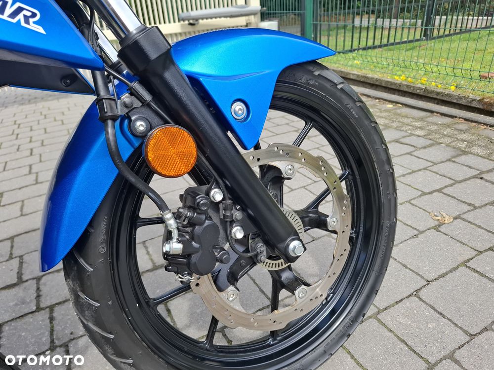 Suzuki GSX - 9