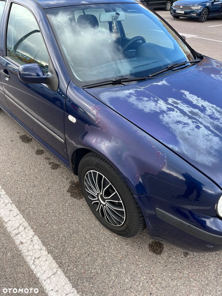 Volkswagen Golf 1.6 Basis - 6