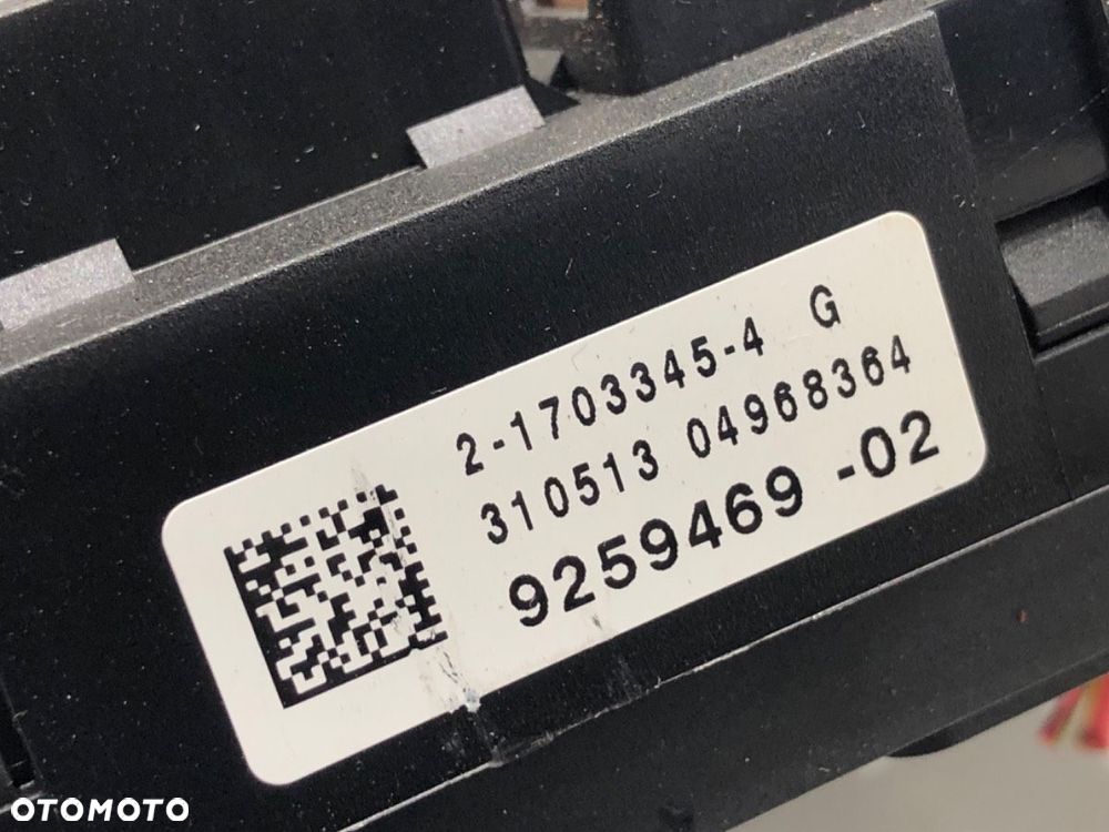 SKRZYNKA BEZPIECZNIKÓW  BMW X3 (F25) 2010 - 2017 xDrive 20 d 135 kW [184 KM] olej napędowy 2010 - - 3