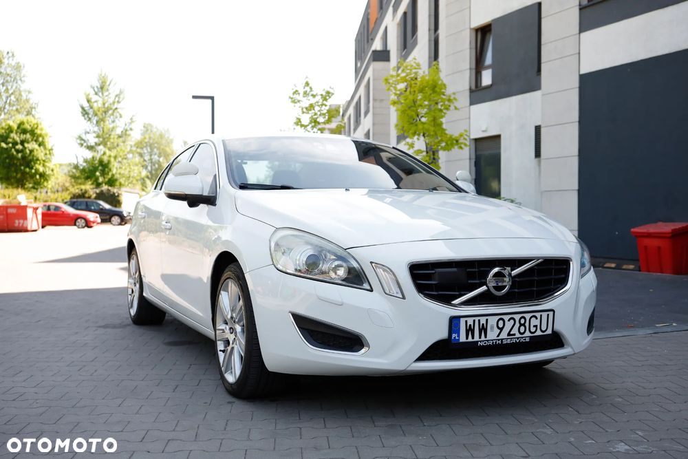 Volvo S60 2.5 T5 - 1