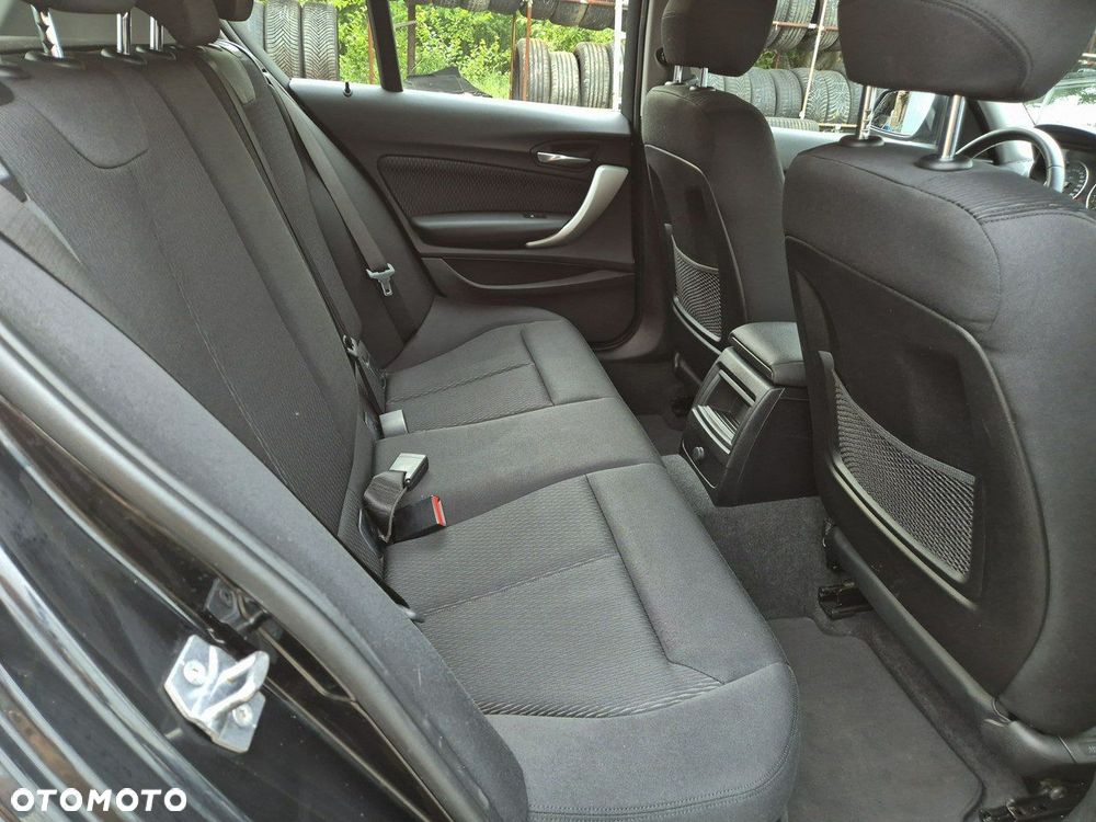 BMW Seria 1 118i Advantage - 19