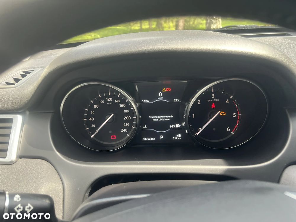 Land Rover Discovery Sport 2.0 TD4 HSE - 13