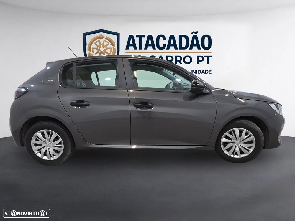 Peugeot 208 - 4