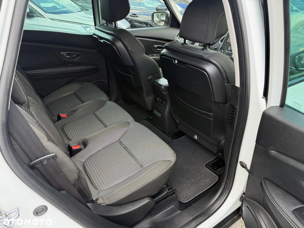 Renault Scenic Energy dCi 110 S&S Dynamique - 13