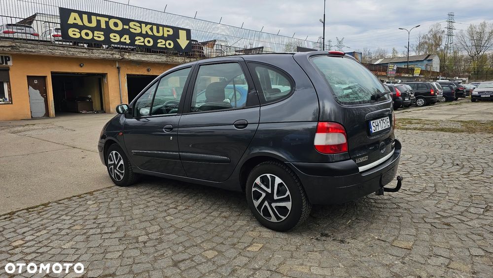 Renault Scenic 1.6 16V EXpression - 5