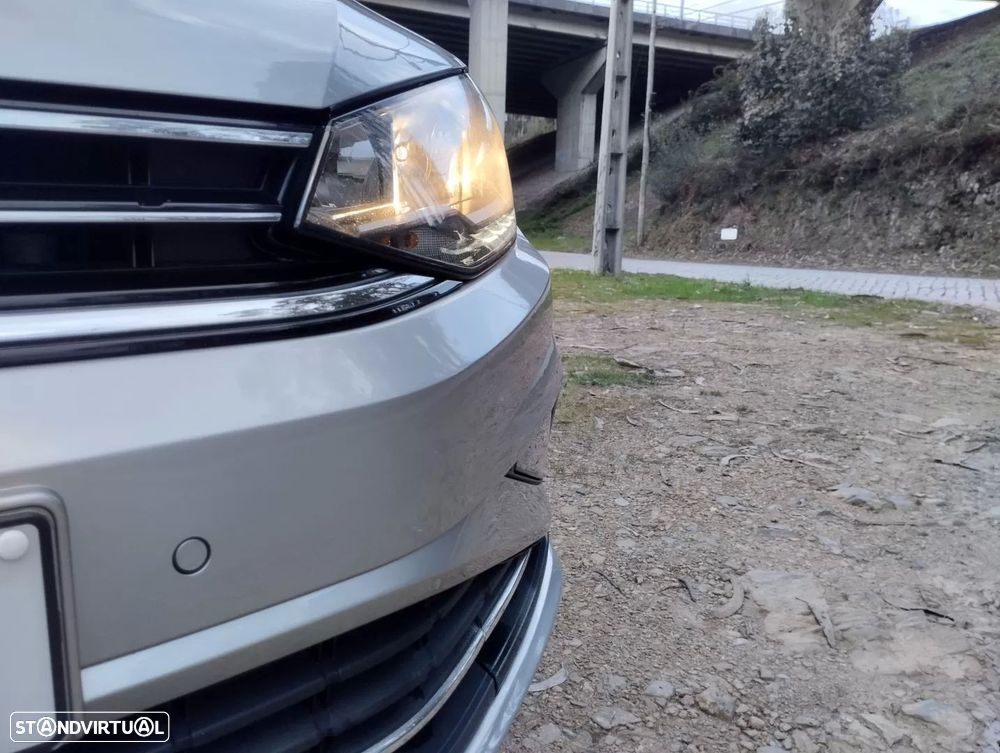 VW Golf 1.6 TDI Confortline - 12