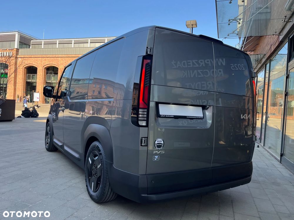 Kia PV5 - 11