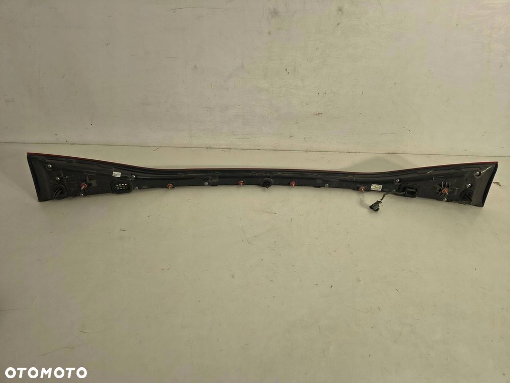 blenda lampa klapy bagażnika mercedes eqb w243 eu - 11