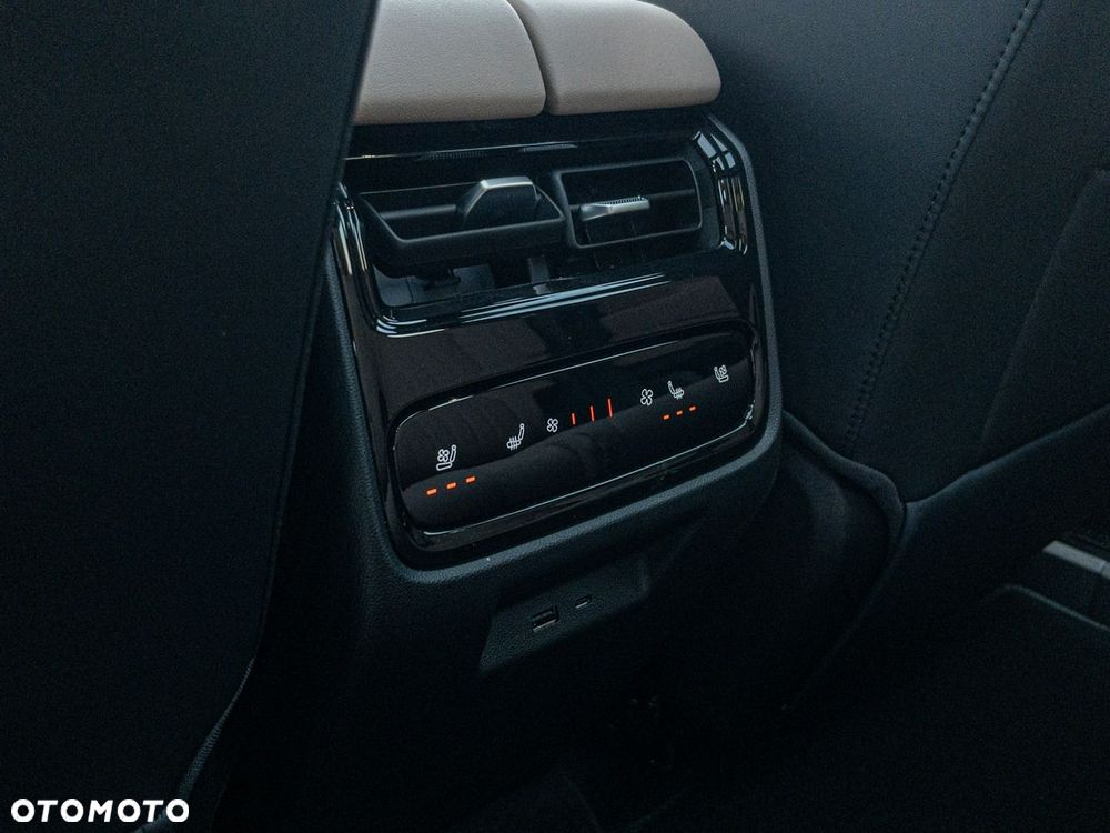 Chery Tiggo 9 1.5 T-GDI Super Hybrid Prestige 3DHT - 34