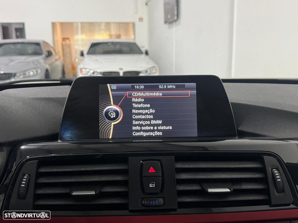 BMW 320 d Auto Pack M - 17