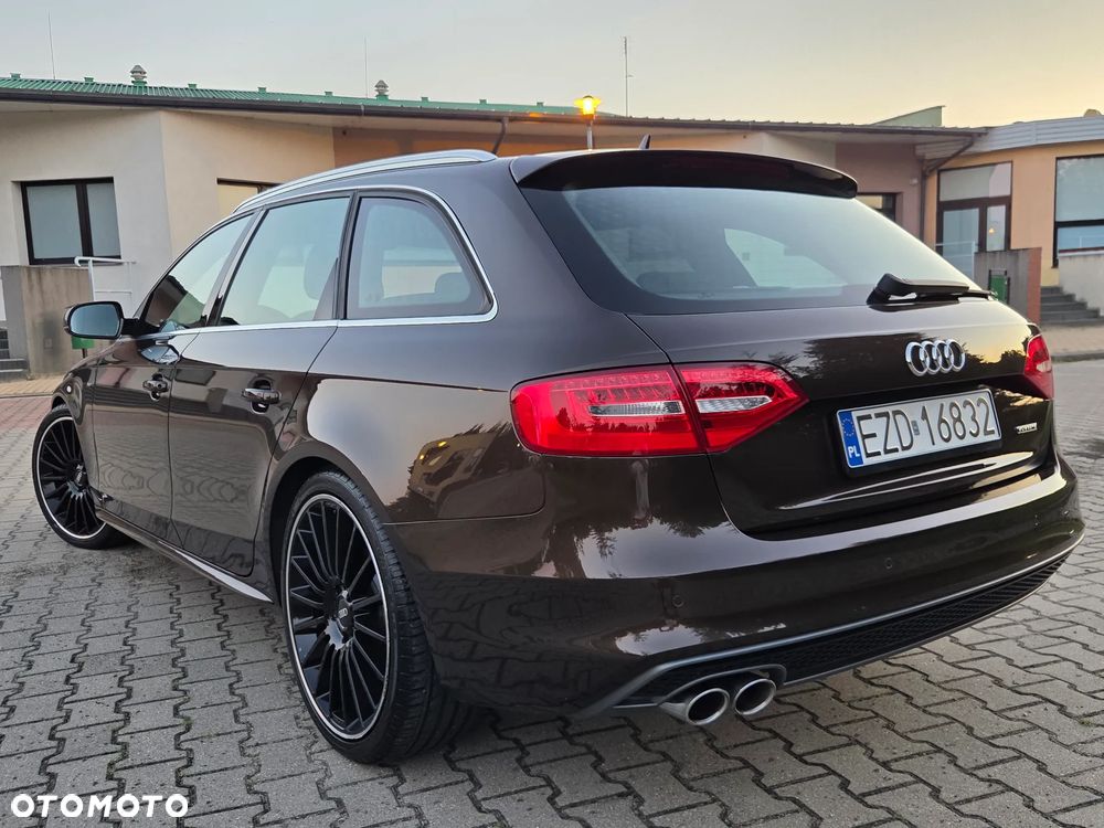 Audi A4 Avant 2.0 TDI DPF clean diesel quattro S tronic S line Sportpaket - 16
