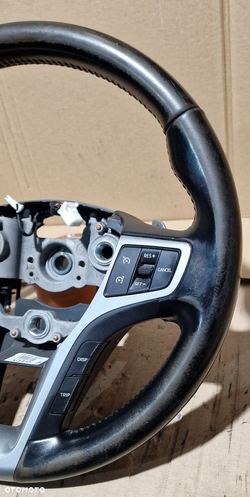 KIEROWNICA MULTIFUNKCJA ŁOPATKI SKÓRA HYUNDAI i40 - 5