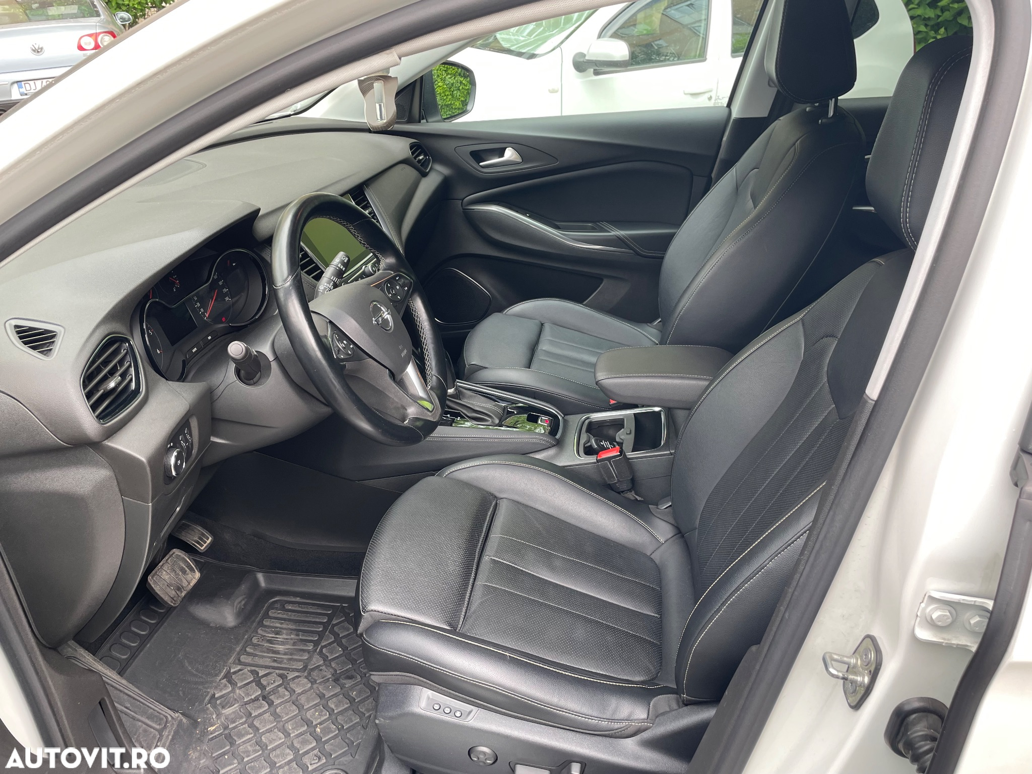 Opel Grandland X 1.5 START/STOP Elegance - 9