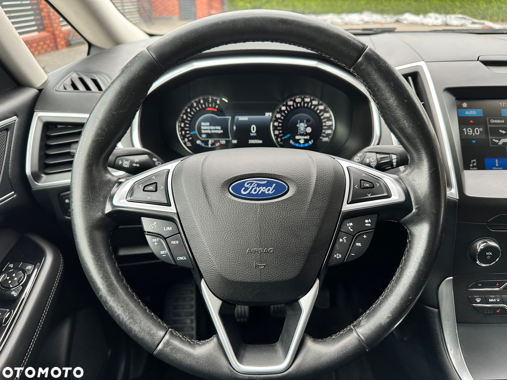 Ford S-Max 1.5 Eco Boost Start-Stopp Titanium - 36
