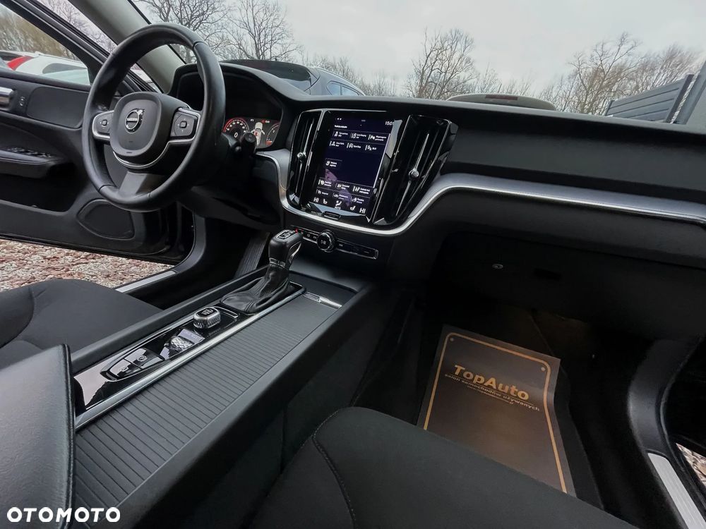 Volvo V60 D4 Geartronic Summum - 17
