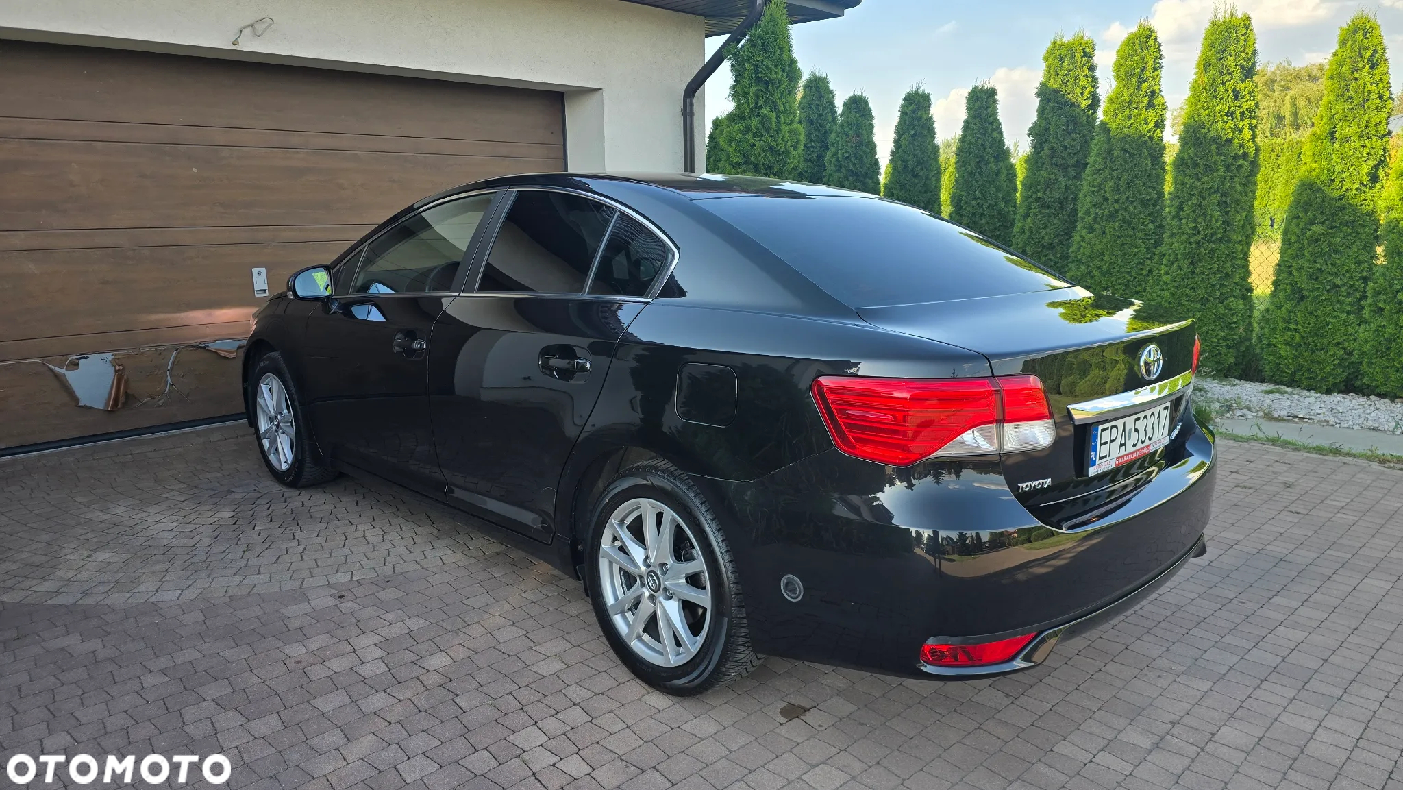 Toyota Avensis - 6