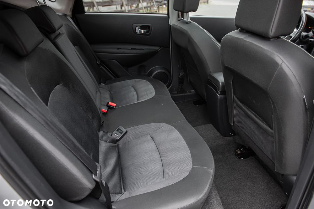 Nissan Qashqai - 22