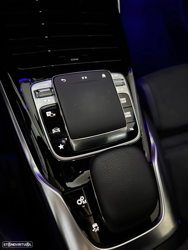 Mercedes-Benz A 35 AMG 4Matic Speedshift DCT 7G Edition 1 - 18