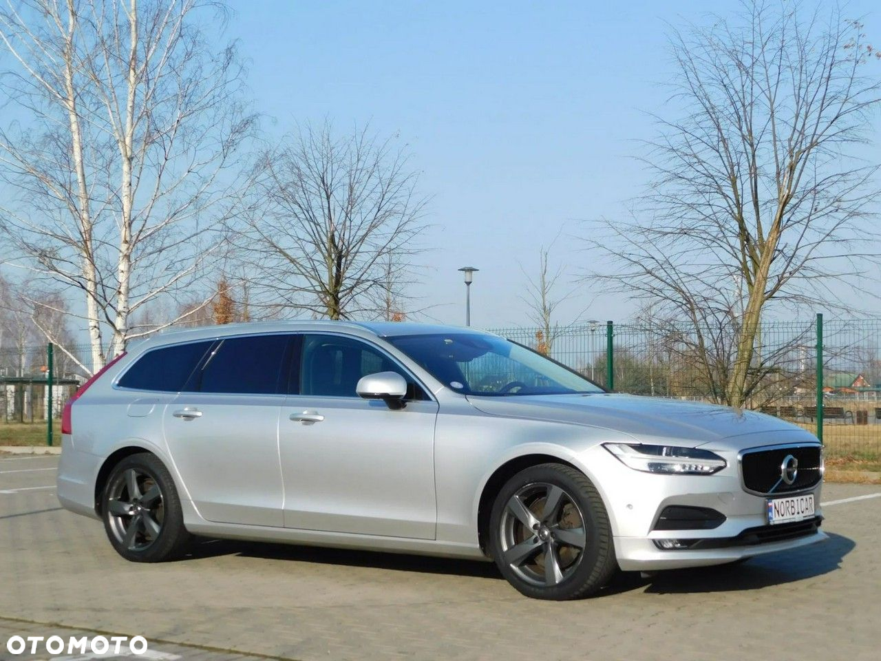 Volvo V90 T5 Momentum - 31