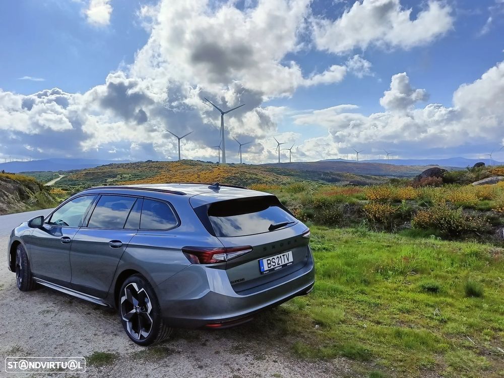 Skoda Superb 1.5 TSI iV Sportline DSG - 3