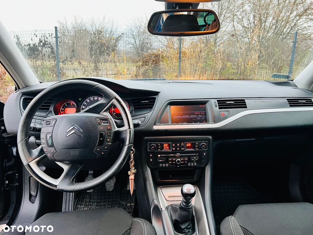 Citroën C5 2.0 HDi Confort - 7