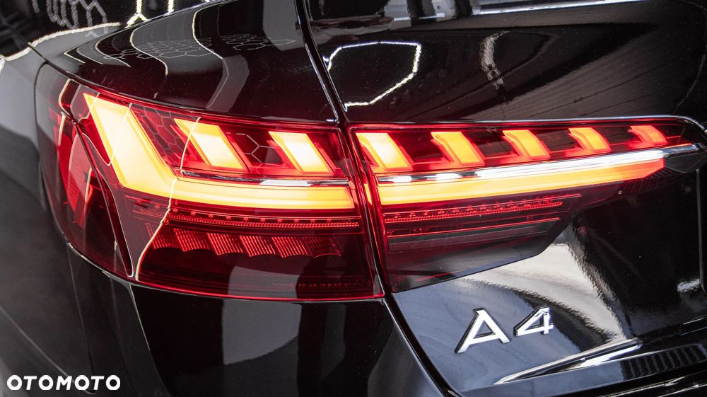 Audi A4 Limousine 35 TFSI Sport S tronic - 11