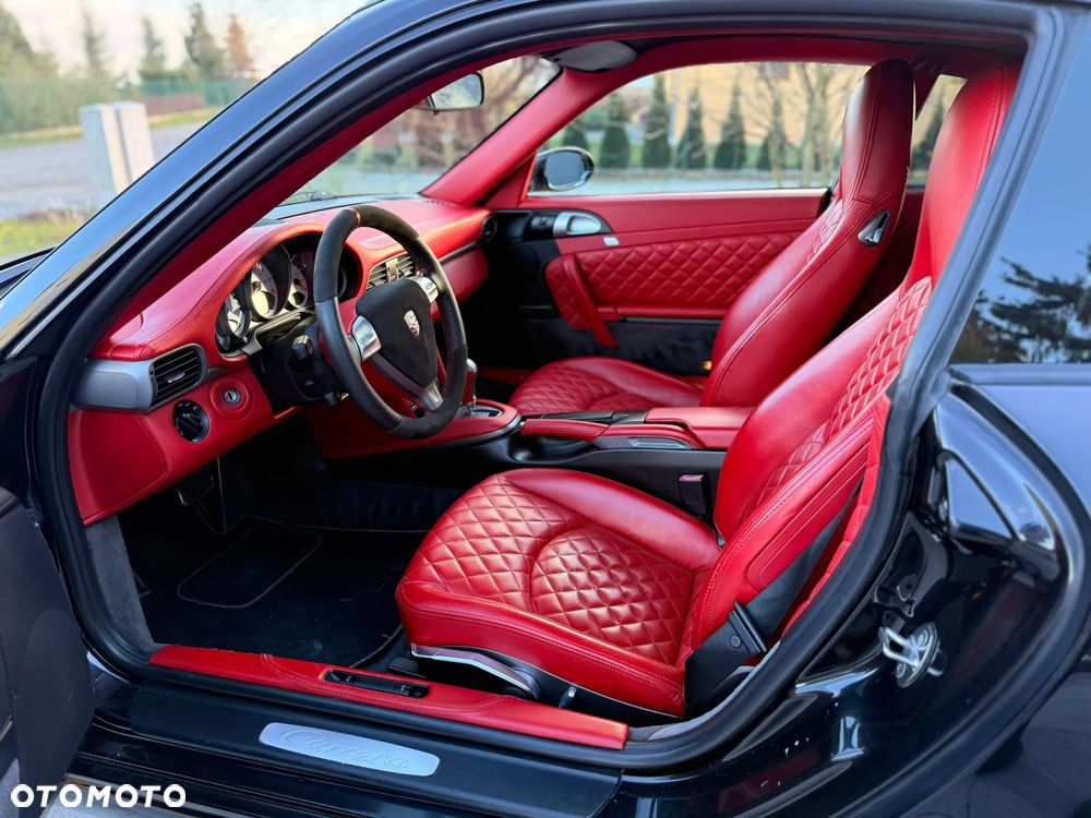 Porsche 911 - 9