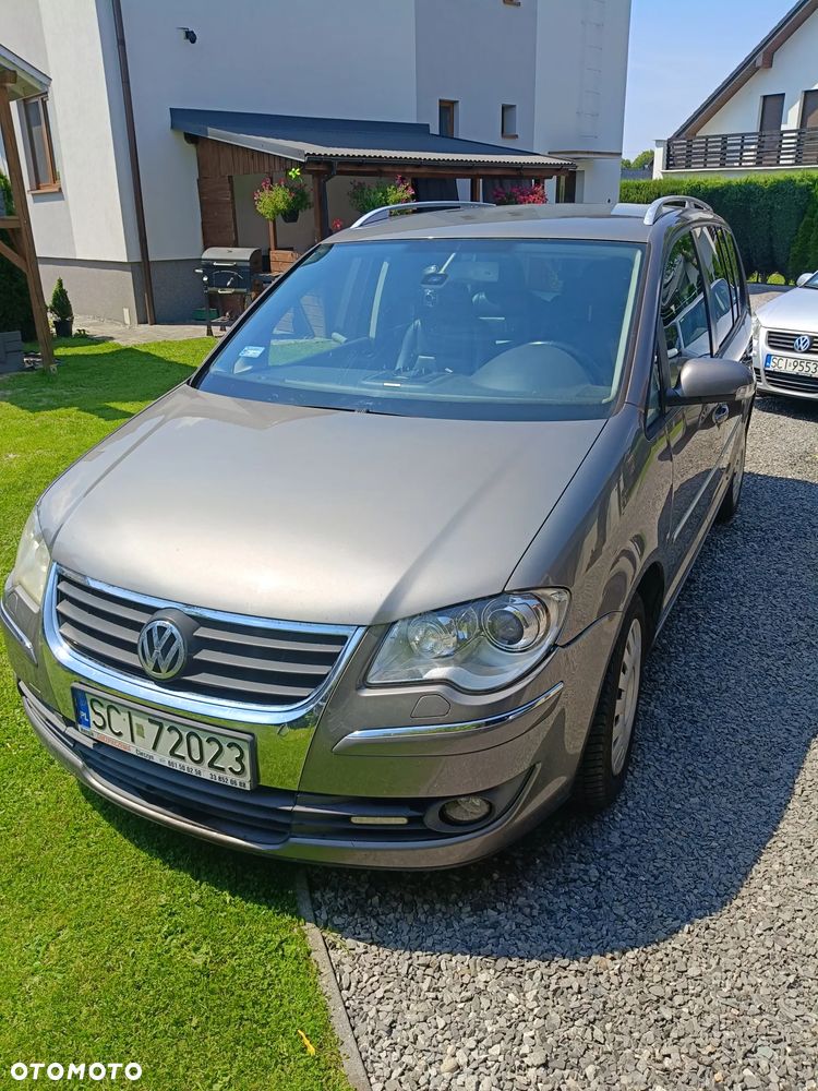 Volkswagen Touran 1.9 TDI Basis - 1
