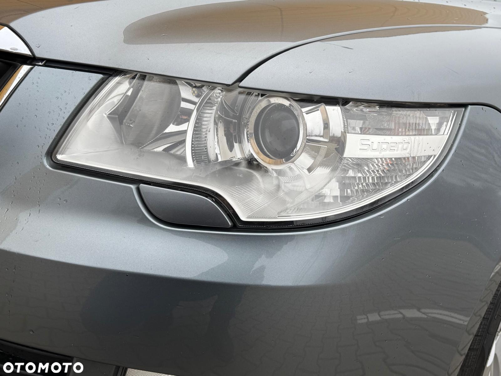 Skoda Superb 1.4 TSI Ambition - 14